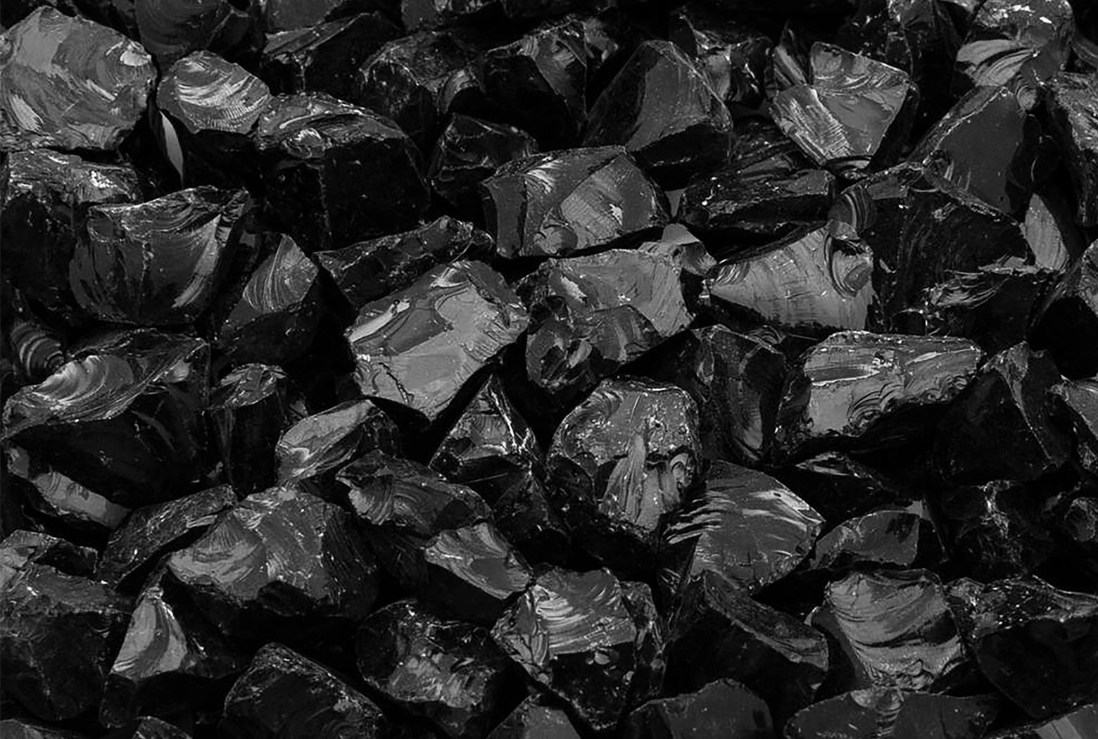 VOID/əv/COLOR - Obsidian Stones