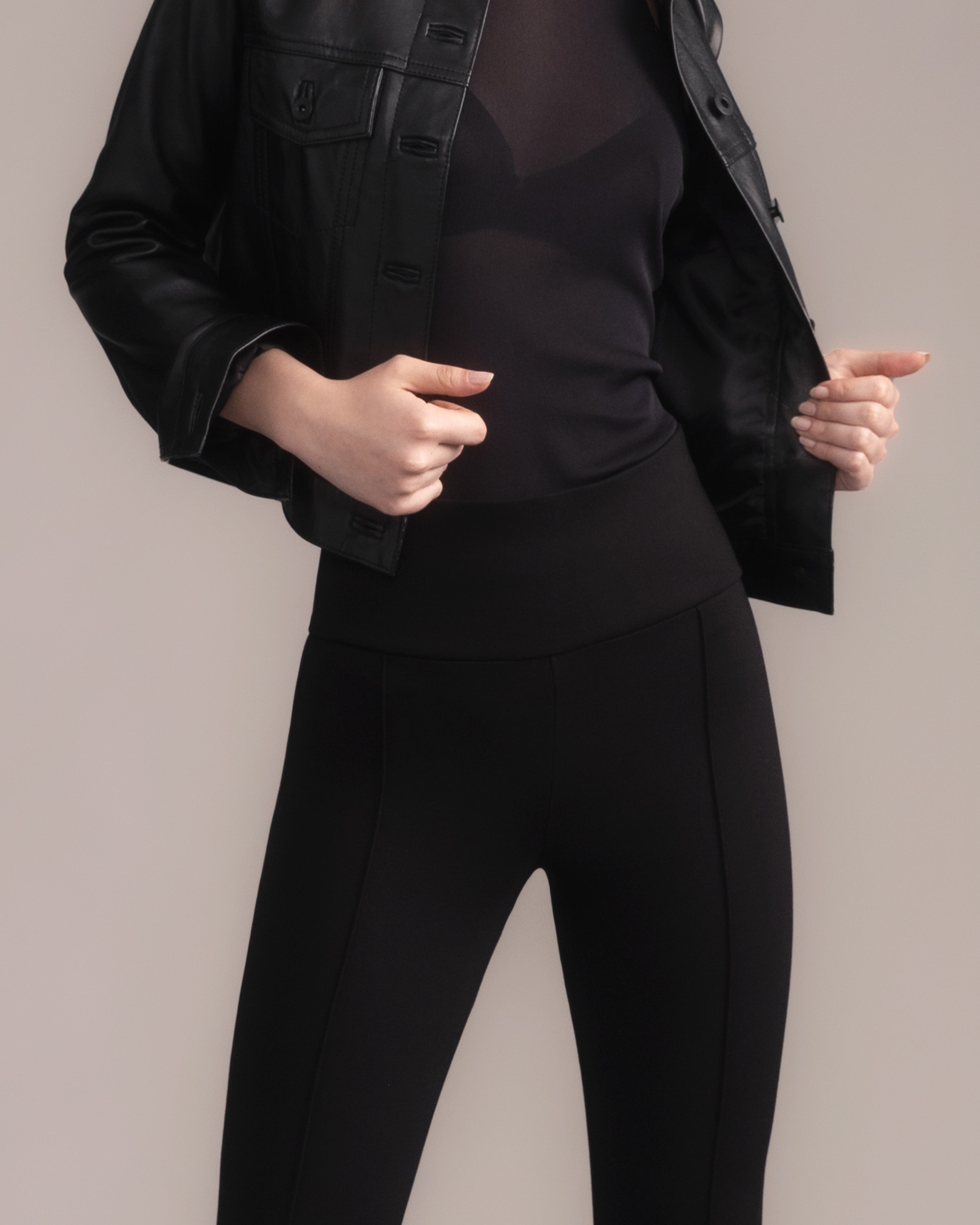 Power Knit Contour Legging